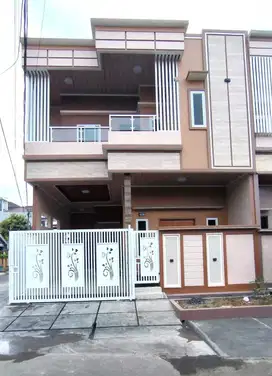 DI JUAL RUMAH 2 LANTAI CIPONDOH TANGERANG