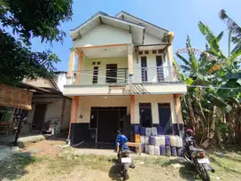 Kost kostan dekat SMK warga dan kampus UNS solo