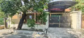 RUMAH RUNGKUT ASRI BAGUS TERAWAT DEKAT MERR, SUPERINDO, JUANDA, TOL