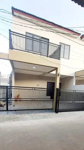Rumah Baru Modern Minimalis Dekat Bintaro Ar16795