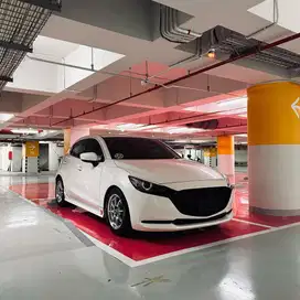 OVER KREDIT MAZDA 2 SKY ACTIVE G
