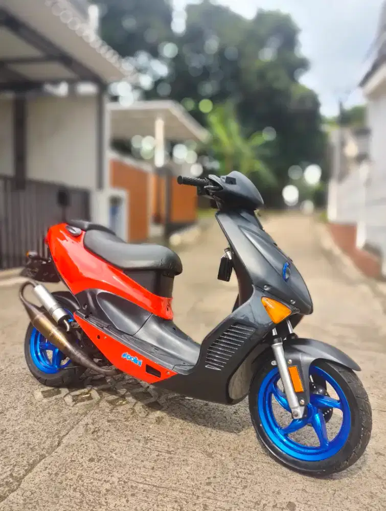 Matic 2 Tak Hyosung SF50
