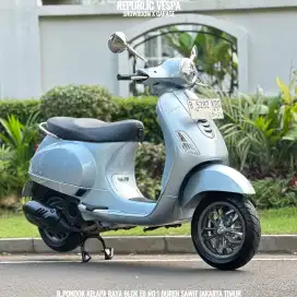 JUAL CEPAT VESPA LX 125 IGET LED TAHUN 2023 PERFECT CONDITION