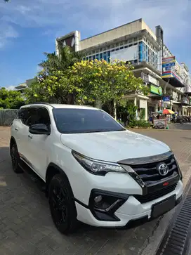 (HARGA TUNAI) Low KM VRZ TRD 2020
