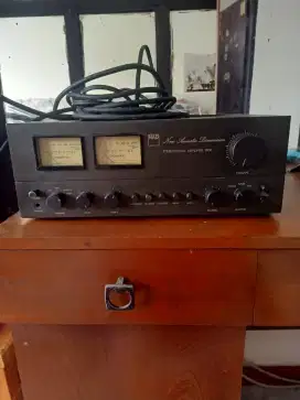 Amplifier NAD 3030
