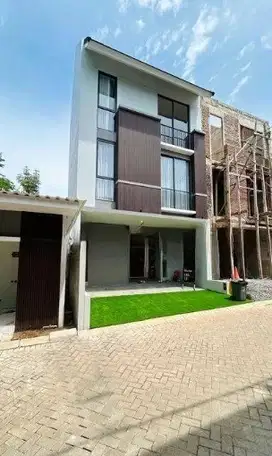 RUMAH 2 LANTAI PRECIUM LEBAK BULUS HARGA PERDANA NEMPEL SERENIA HILLS