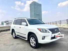 Lexus LX570 Tahun 2012 Automatic Putih Metalik