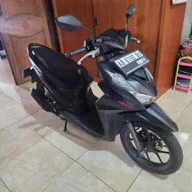 Beat deluxe hitam 2023 gbm bisa tunai atau kredit