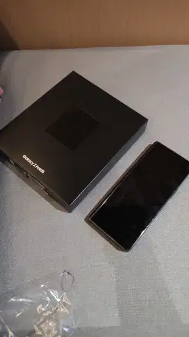 Samsung Galaxy Z Fold 5 12/512 GB Fulsett