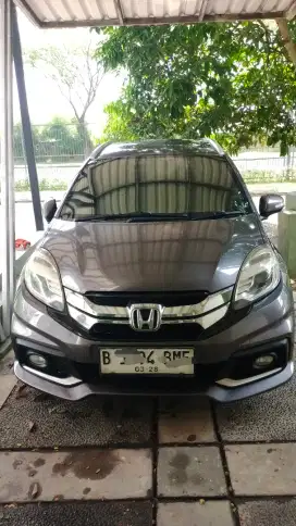 Honda Mobilio RS AT tahun 2015