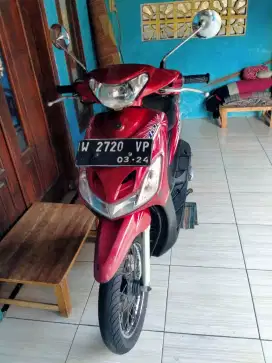 Mio merah maron