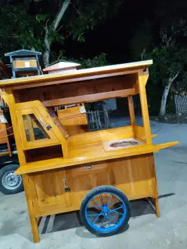 Gerobak Angkringan jg Melayani Pesanan Grobak Bakso Mie Bubur Sate dlL