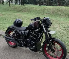 Motor yamaha byson custom bobber