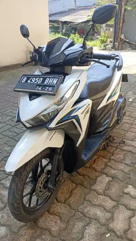 Honda Vario 125 LED CBS ISS tahun 2016..