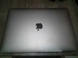 MacBook Pro 2017 13 minus