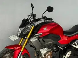Honda cb150r 2022 km rendah istimewa