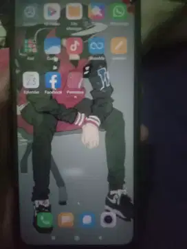 Redmi 9 c 4/64.