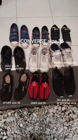 Sepatu anak berbagai merk