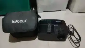 DiJual Projector Merk InFocus in114x Mulus