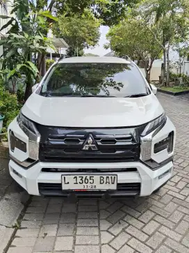 Mitsubishi Xpander cross premium a/t 2023 bisa kredit DP 0