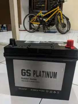 Aki GS Platinum MF NS60 LS 12V 55AH