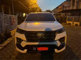 Jual cepat fortuner GR 2.4 2021