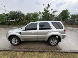Ford Escape 2012 Bensin