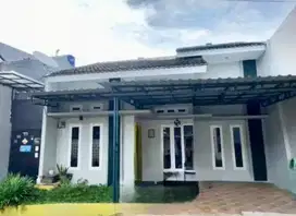Dijual rumah siap huni cluster area Serua indah Ciputat Tangsel