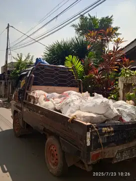 Jasa angkut/buang puing/sampah,barang bekas,pindahan dll