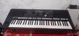 Keyboard Yamaha PSR S950