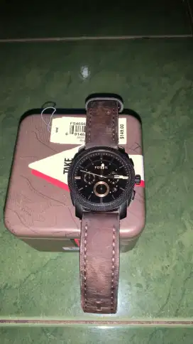 Dijual jam ori fossil