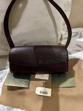 Tas LV epi leather moca