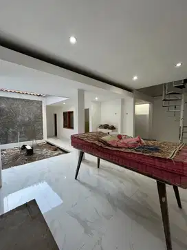 JUAL RUMAH SURABAYA PUSAT KINIBALU BARAT 1M AN SHM BAGUS SIAP HUNI