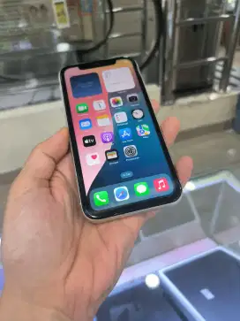 Iphone 11 64gb all operator pemakaian lama