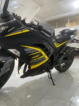 Kawazaki Ninja 250 SE ABS