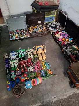 mainan campur hewan figure robot
