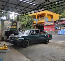 Toyota Corona 1986 Bensin