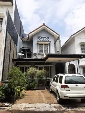 Rumah 2 Lantai Di Legenda Wisata Cibubur Di Jual Murah (C787AM)