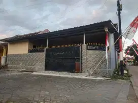 Disewakan rumah