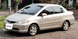 Honda city 2004 at idsi sangat terawat, mau ganti mobil keluarga