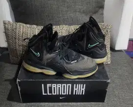 sepatu nike lebron xix