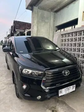 Innova G MT Diesel 2024.