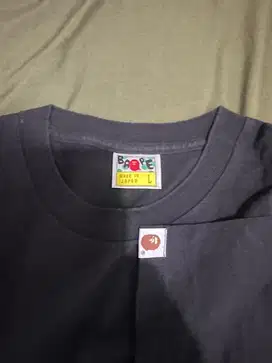 Jual kaos baru di pake 2x