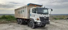 Dump truck Hino lohan tahun 2019