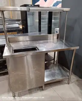 Cabinet Ice Bin - Penyimpanan Es Serbaguna