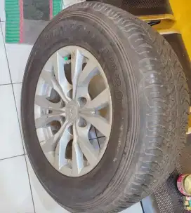 Velg pajero sport
