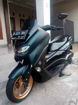 LOW KM! NEW NMAX CONNECTED KEYLESS MATTE GREEN PAJAK BARU BAYAR MULUS!