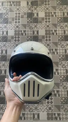 Helm cakil bekas murah