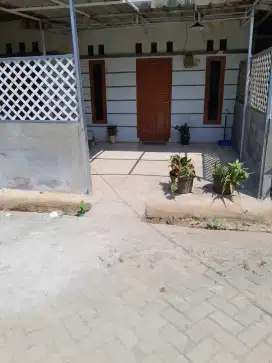 Dikontrakan Rumah .Bukan Rmah Petakan