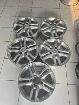 Velg Orginal oem landcuser R20 pcd 5×150 lebar 8,5 et60.  5pcs